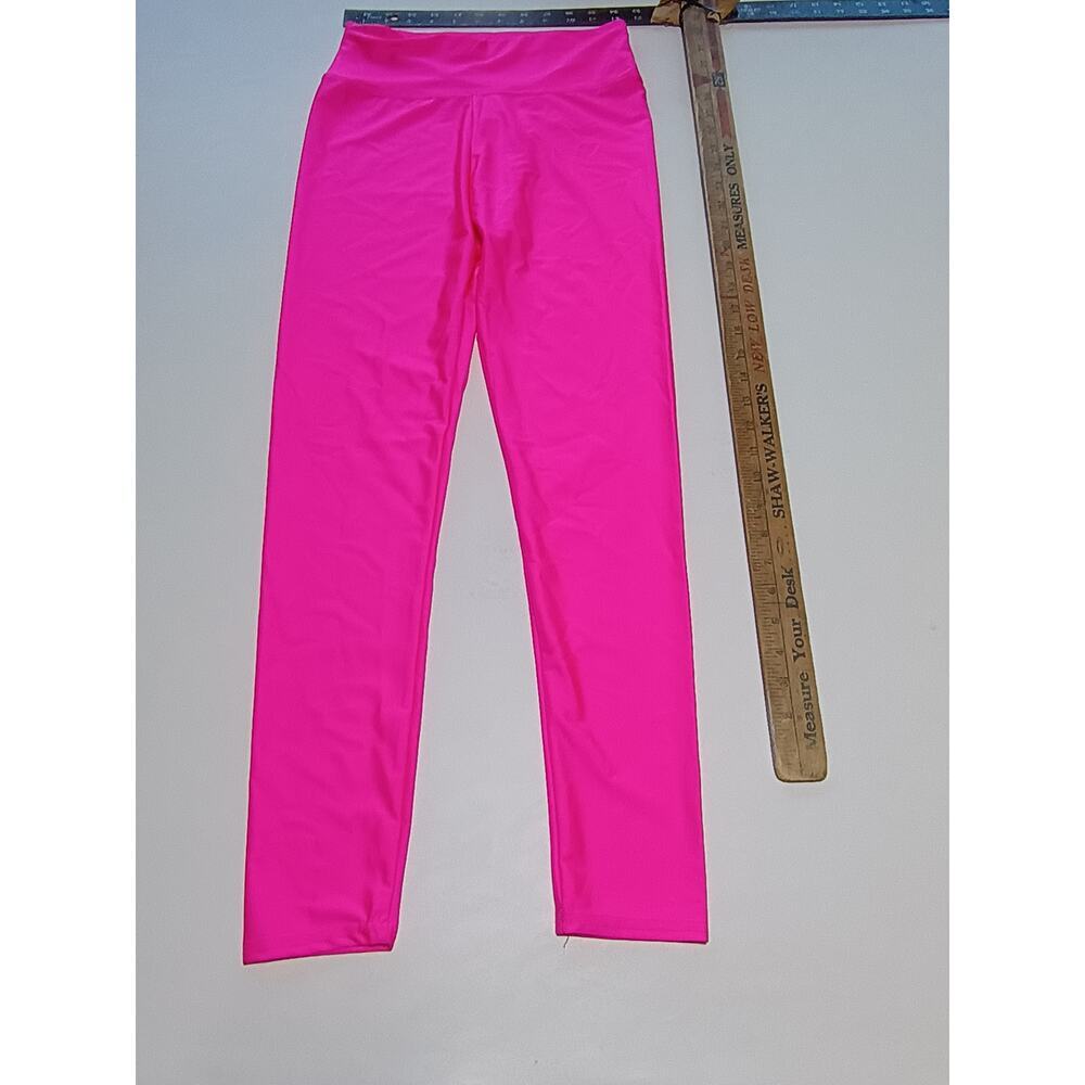 Stylish Pink Leggings - Medium Size - Perfect Condition!
